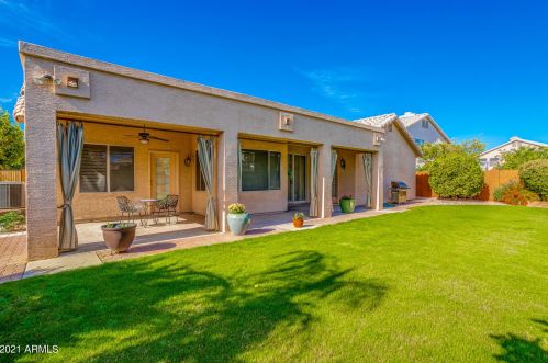 15601 11 Ave, Phoenix AZ 85021-4407 exterior