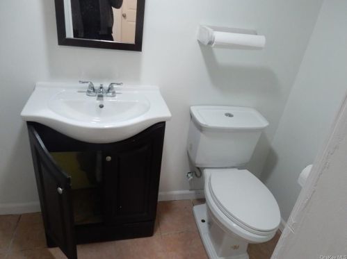 34 Hartley Ave, Mount Vernon NY  10550-1124 exterior