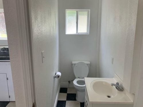 443 Hills Ferry Rd, Newman CA  95360-9701 exterior