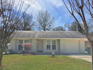 8574 Barnett Dr, Baton Rouge LA  70809-1741 exterior