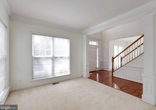 8987 Birch Bay Cir, Lorton VA  22079-5660 exterior