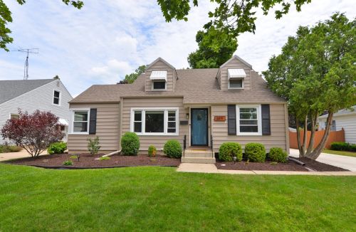 3819 21st Ave, Kenosha, WI 53140-5321