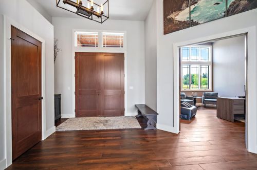 7675 Tower Dr, West Bend, WI 53090-9391