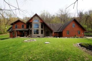 441 River Rd, Covington, KY 41017-3815