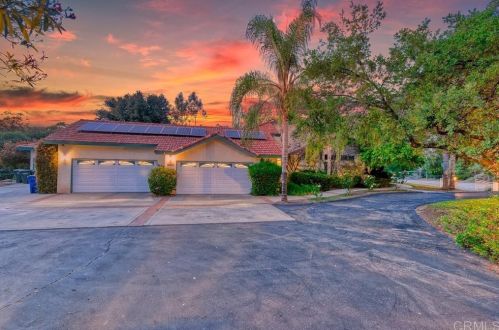1781 Dewitt Estates Rd, Alpine, CA 91901-3075