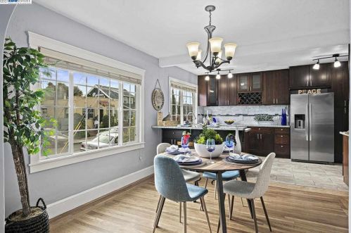 2001 57 Ave, Oakland CA 94605-1015 exterior