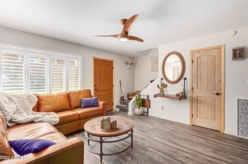 6169 Granite Reef Rd, Scottsdale AZ  85250-6201 exterior