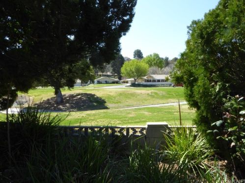 26447 Oak Highland Dr, Santa Clarita, CA 91321-1332