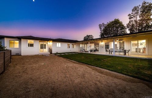 4350 Highland Dr, Carlsbad CA  92008-4225 exterior