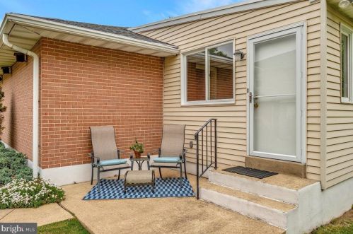 2016 Kynwyd Rd, Wilmington DE  19810-3844 exterior