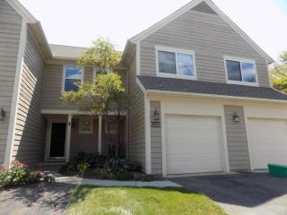 3436 Eastwoodlands Trl, Hilliard, OH 43026-9343