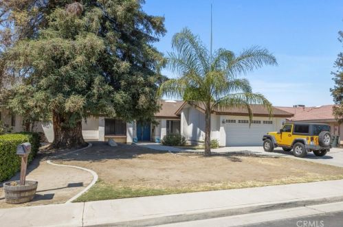 8000 Sutherland Dr, Bakersfield, CA 93309-4210