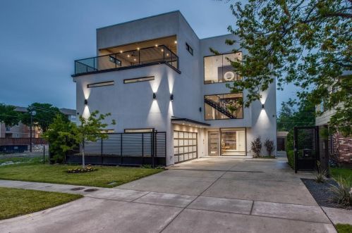 2710 Carroll Ave, Dallas, TX 75204-3012