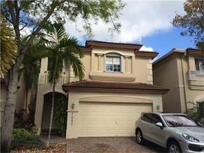 7042 114th Ct, Miami, FL 33178-5533