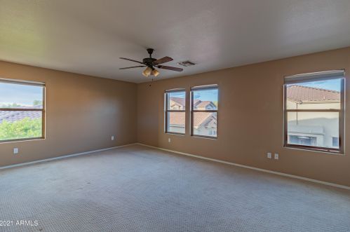 3642 Constitution Dr, Gilbert AZ  85296-8239 exterior