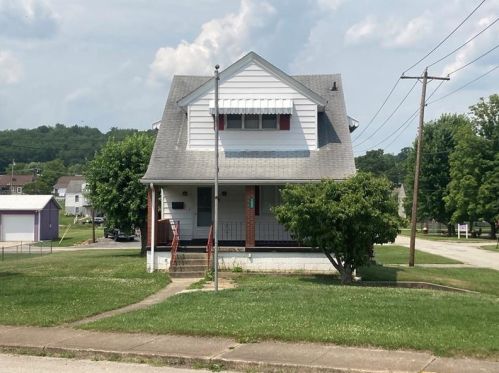 200 River Ave, Grays Landing, PA 15461-1638