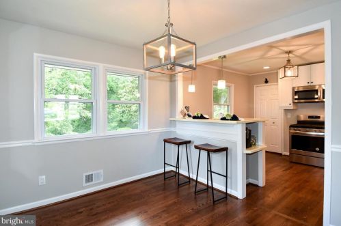 8913 Lagrange St, Lorton VA  22079-1626 exterior