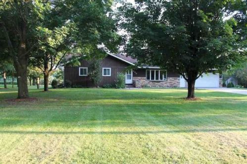 320 Thomas Hill Rd, Fenwood, WI 54426-9063