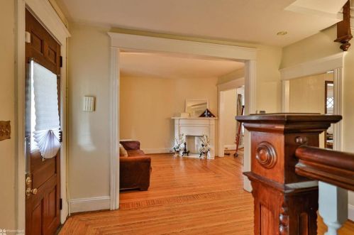 1814 Washington Blvd, Easton PA  18042-4633 exterior