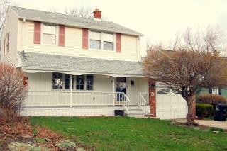 42 Cleveland Dr, Buffalo NY  14215-1856 exterior