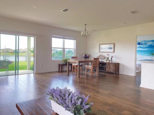 2164 Harwick Cir, Vero Beach FL  32968 exterior