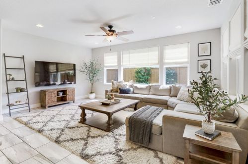 2994 Beatty Dr, Folsom CA  95762-7000 exterior