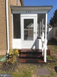 202 Paris Ave, Gloucester NJ  08030-2525 exterior