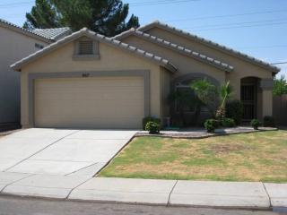 967 Princeton Ave, Gilbert, AZ 85234-8728