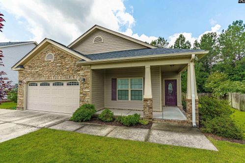 272 Tufton Ct, Cayce-West Columbia SC  29033-2742 exterior