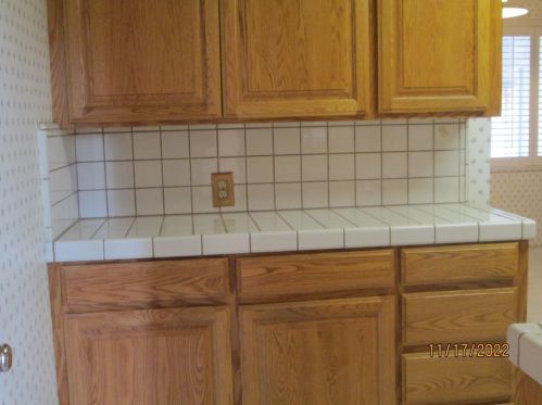 541 Tokay St, Lodi, CA 95240-4228