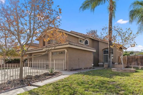 3156 Wicklow Ct, Riverside, CA 92503-8805