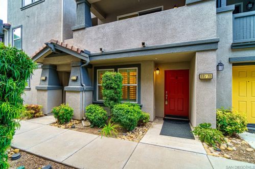 16957 Laurel Hill Ln, San Diego, CA 92127-6870