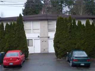 13727 Greenwood Ave, Seattle, WA 98133-6807