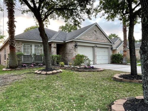 22873 Lantern Hills Dr, Humble, TX 77339-6209