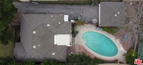 10435 Whipple St, North Hollywood, CA 91602-2808