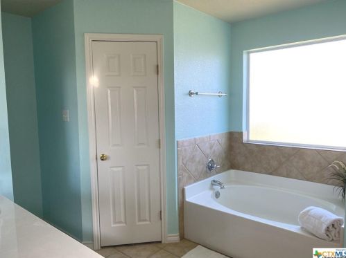 2416 Gail Dr, Copperas Cove TX  76522-4032 exterior