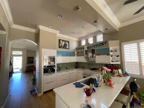 13713 Esprit Ave, San Diego CA 92128-4702 exterior