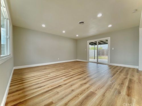 5322 Ironwood St, San Bernardino, CA 92404-2841