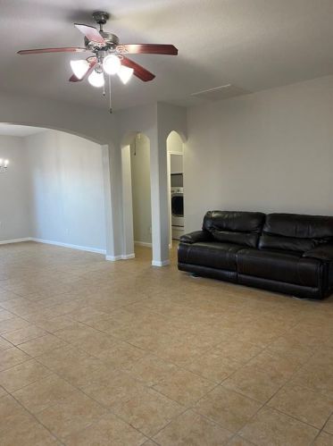 2234 Oak Rise Dr, Conroe, TX 77304-5624