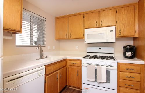 312 York Ln, Santa Maria CA  93455-1753 exterior