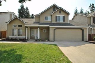 1805 Houston Ave, Fresno, CA 93720-3631
