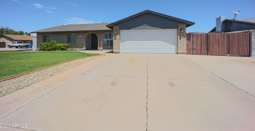 5026 Rosewood Ave, Glendale, AZ 85304-2034