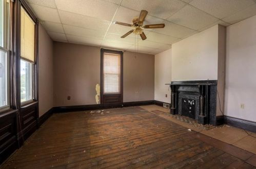 225 Station St, Mc Donald PA  15057-1137 exterior