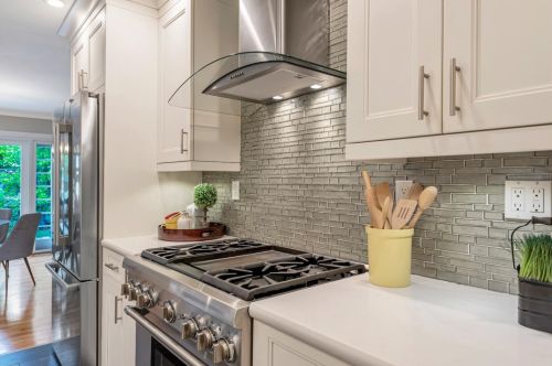 2450 Raleigh Dr, San Jose CA 95124-1759 exterior