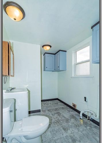 317 Chute St, Menasha WI 54952-3047 exterior