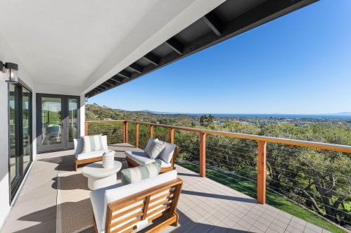 810 Largura Pl, Santa Barbara CA  93103-2019 exterior