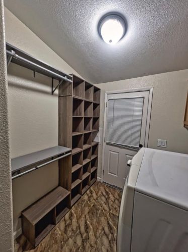 420 Los Encinos Ave, San Jose CA 95134-1336 exterior