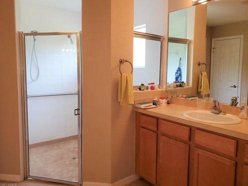 507 Aspen Ave, Lehigh Acres FL 33974-9613 exterior