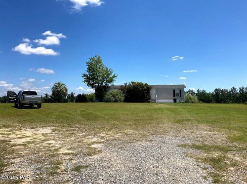 2221 Twin Palms Ct, Marianna, FL 32446-8842