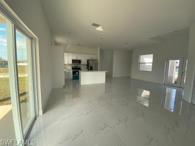 6129 Everglades Blvd, Naples, FL 34120-0026
